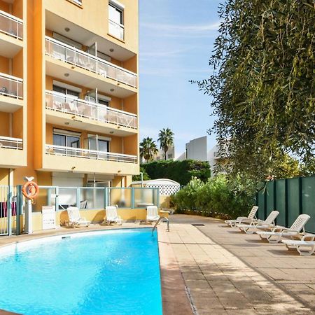 Residence Pierre & Vacances La Rostagne Juan-les-Pins Bagian luar foto