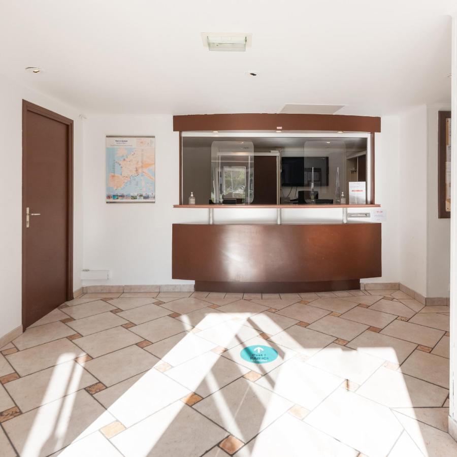 Residence Pierre & Vacances La Rostagne Juan-les-Pins Bagian luar foto