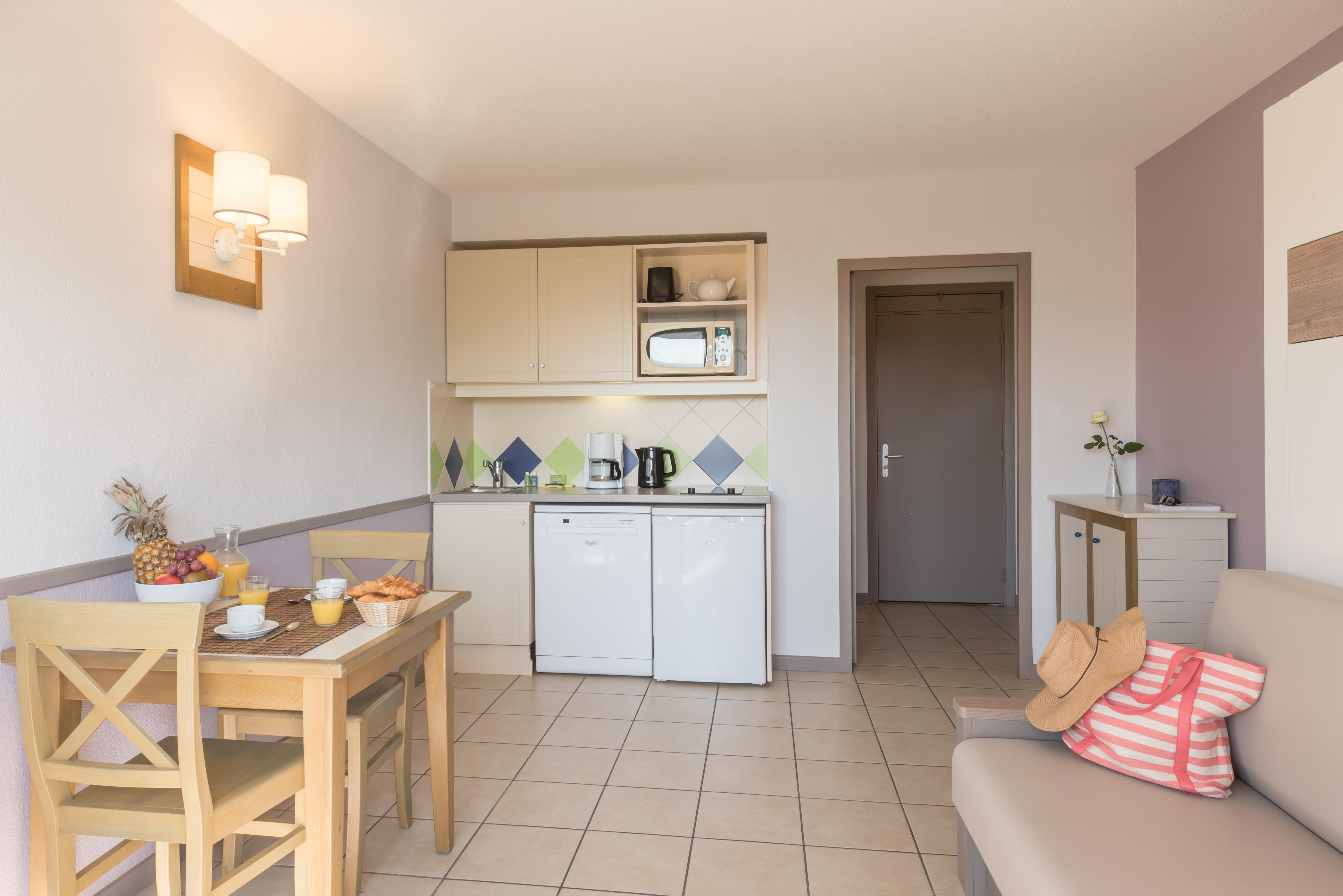 Residence Pierre & Vacances La Rostagne Juan-les-Pins Bagian luar foto