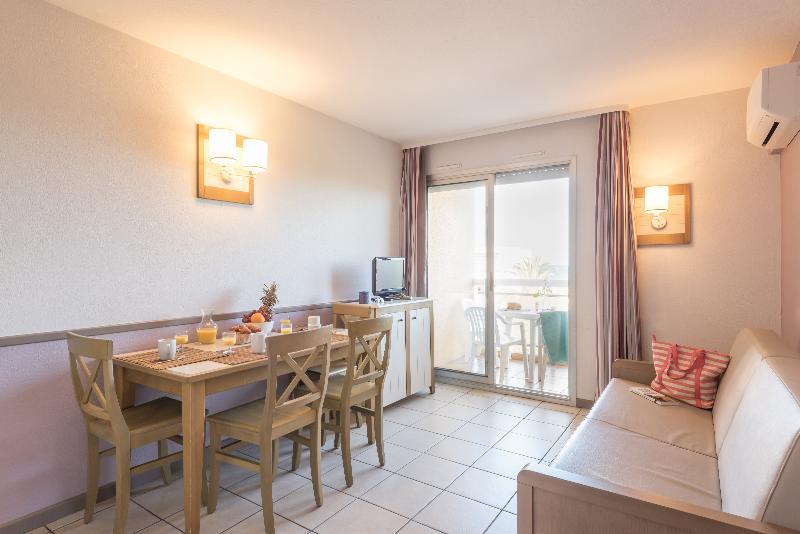 Residence Pierre & Vacances La Rostagne Juan-les-Pins Bagian luar foto